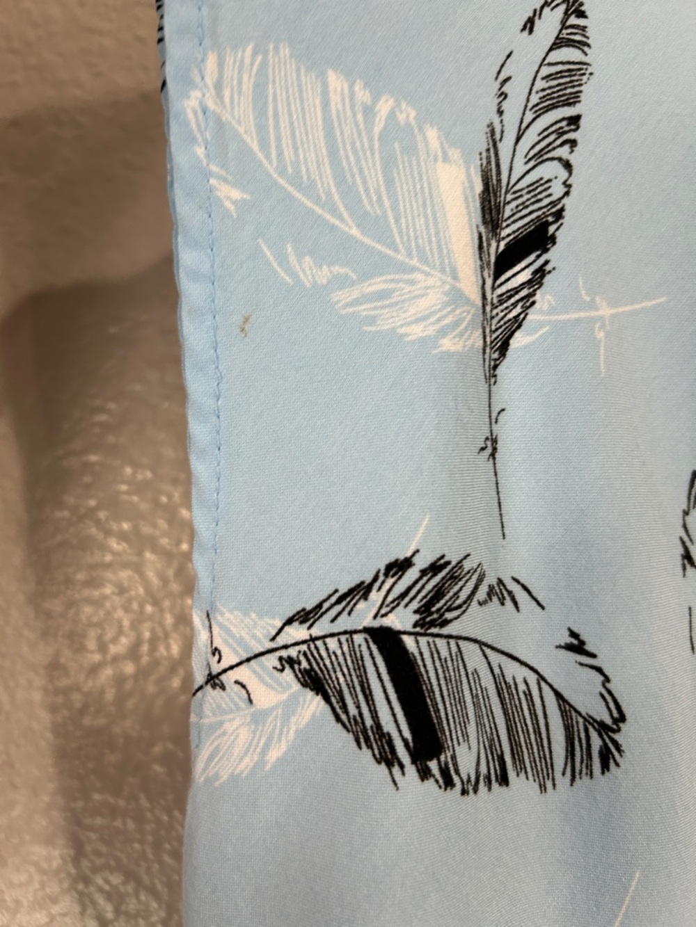 Torrid women’s Light Blue Feather Print V Hem Challis midi Dress plus sz 2 - Picture 10 of 14